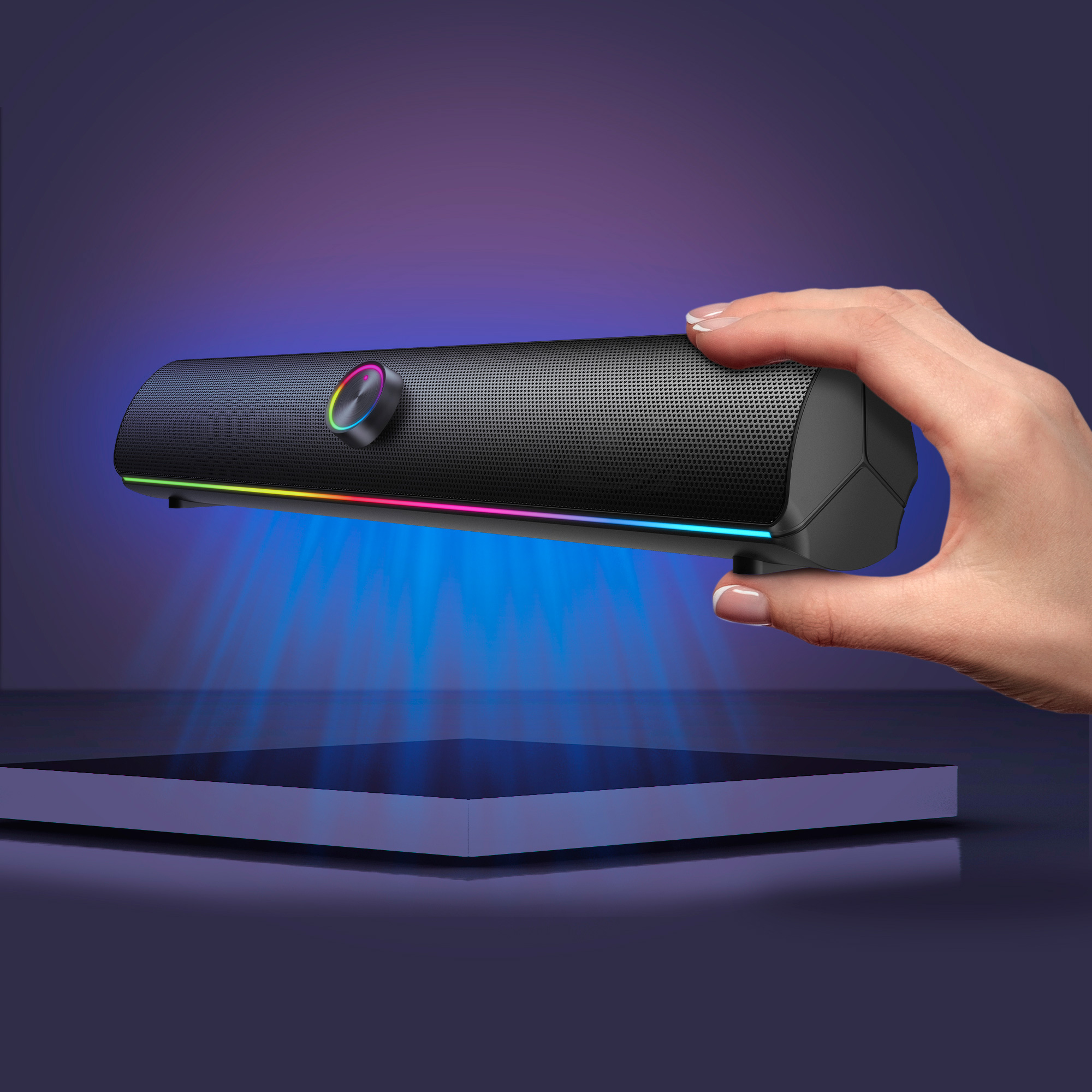Vďaka dotykovému spínaču RGB a 13 rôznym režimom
