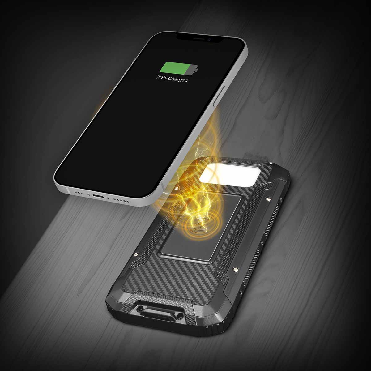 Bezdrôtové 15 W nabíjanie telefónov Apple aj Android